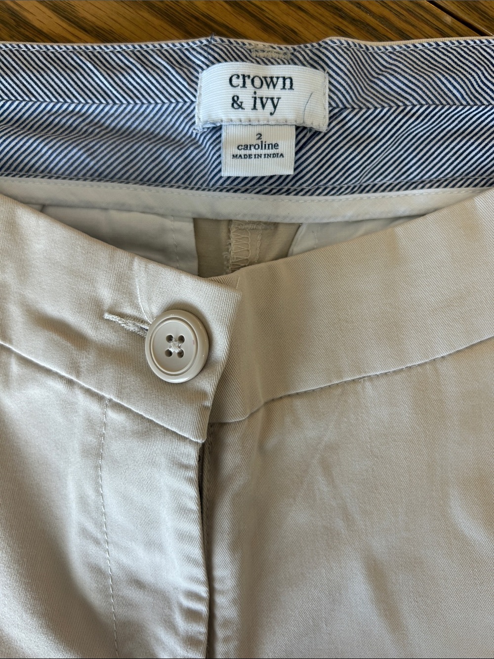 crown & ivy Caroline Light khaki Women's Chino Shorts - Picture 6 of 6